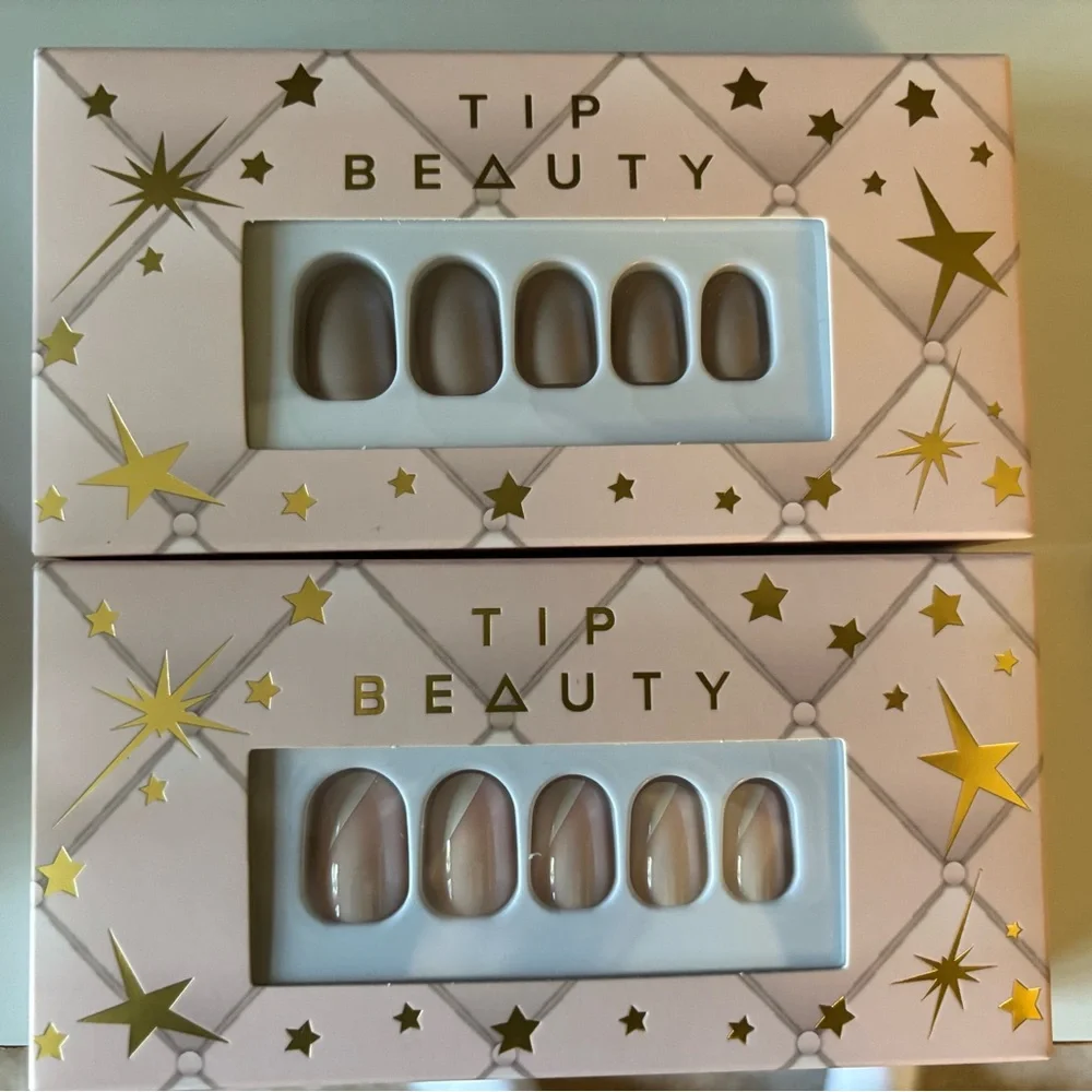 Beauty Bundle! Two makeup bags, Tip Beauty nail sets, magnetic lashes, polish + - Picture 4 of 7